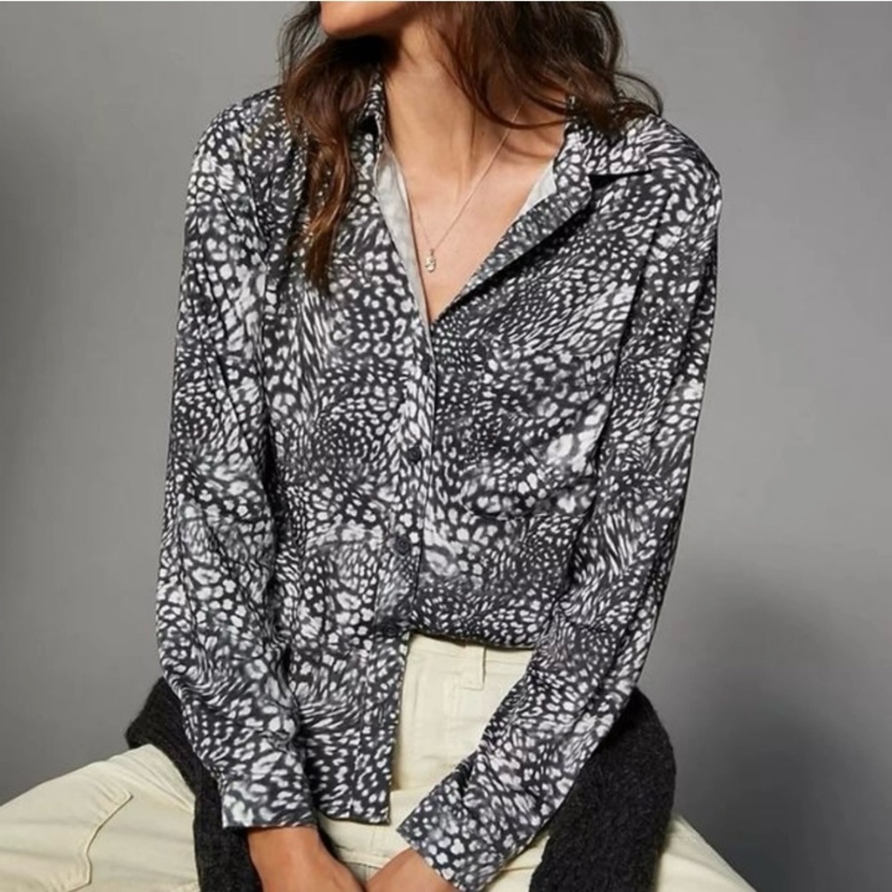 Anthropologie Cloth & Stone Gray Collared Long-Sleeve Blouse Size Medium